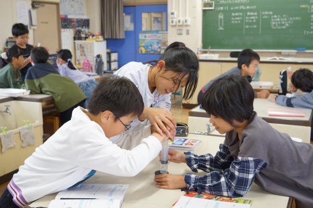 2組　理科の授業