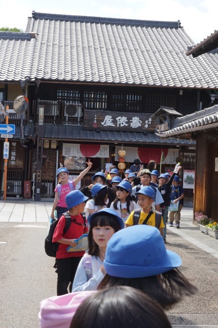 城下町には昔の建物がいっぱい！