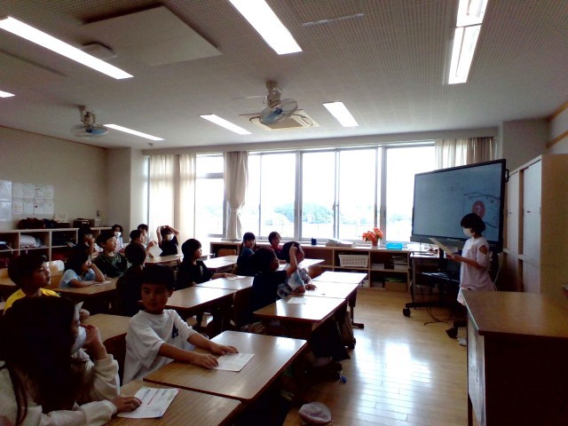 【３年１組の様子】①